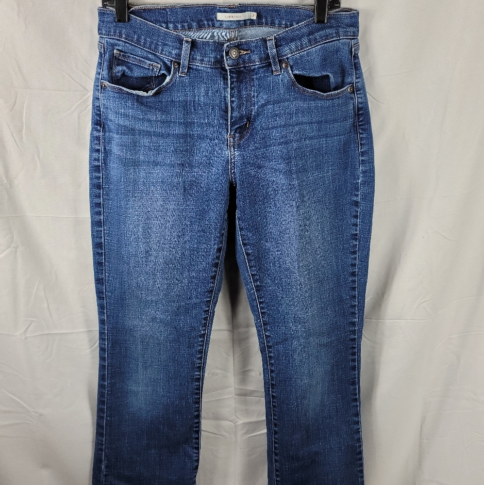 Women Levi's Curvy Bootcut size 31x32.